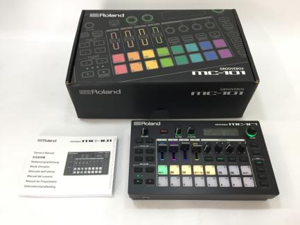 ROLAND ローランド GROOVEBOX MC-101 シーケンサー グルーヴボックス