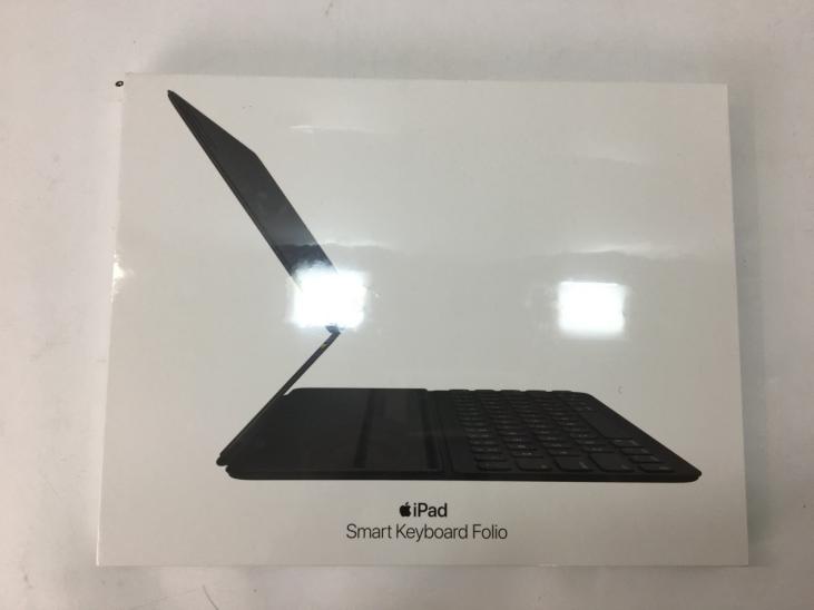 新品未開封】11インチiPad Pro Smart Keyboard-