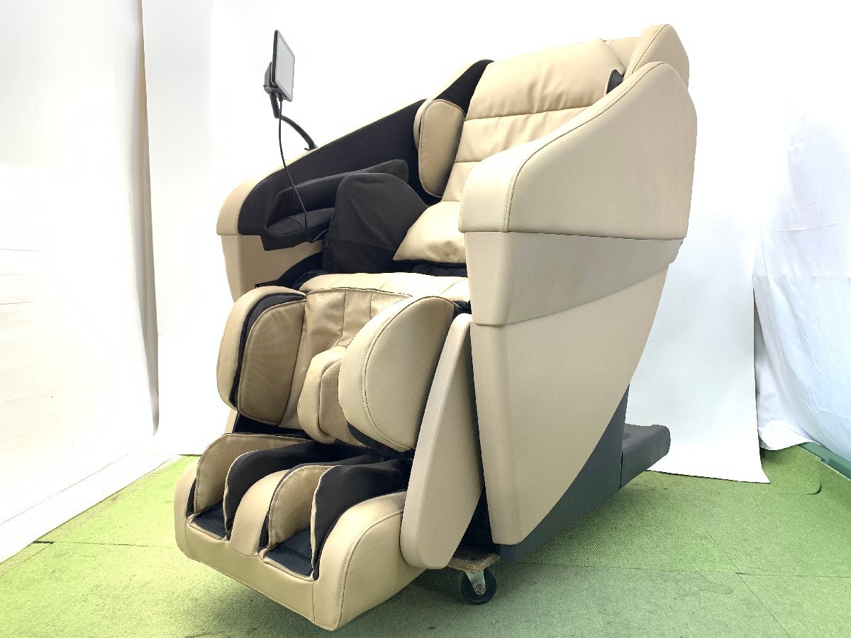 2024年製 パナソニック Panasonic リアルプロ 最上位モデル マッサージチェア 温感モミ玉 シェルフォルム EP-MA121